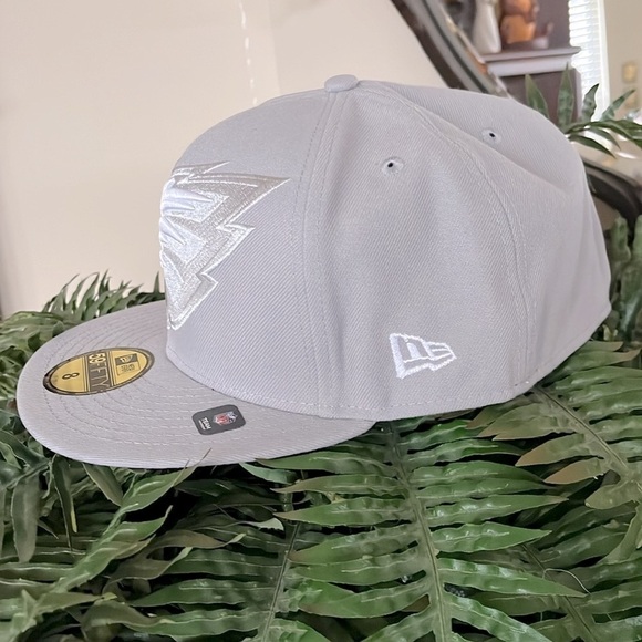 Brand New NEW ERA Philadelphia Eagles Light Gray Hat Embroidered Logo Hat NFL - Picture 4 of 15